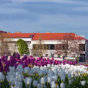 **** Hotel Strandhotel Alte Donau Österreich