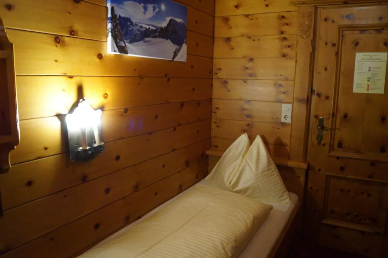 Hotel Wechselberger Saalbach-Hinterglemm 3*,  Austria